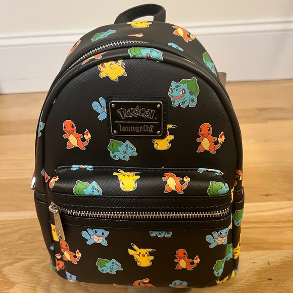 NWT Loungefly POKEMON STARTERS MINI BACKPACK - Picture 3 of 3